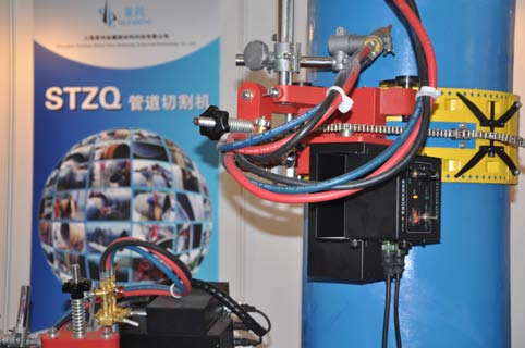 自动切割机半自动切割机数控等离子切割机钢管加工全自动切割机钢管切割机切钢管的切割机坡口加工机械大口径切管机长输管线切割机便携式金属钢管切割机大直径钢管火焰切割机链条式切割机圆管火焰切割手摇式钢管切割机钢管气割机钢管坡口机钢管坡口机钢管切割上海切割机公司江浙沪切割机管子切割机Pipe Cutting Machine, pipe profile cutting machine, portable NC profile cutting machine, pipe gas cutting machine, pipe cutting & beveling machine